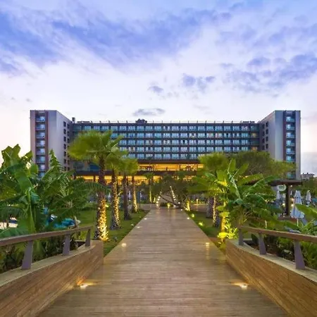 Concorde Luxury & Casino & Convention & Hotel