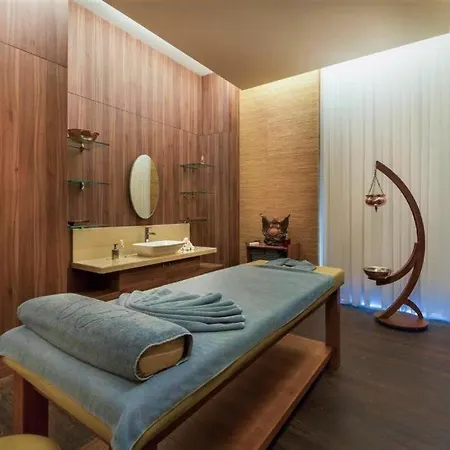 Concorde Luxury & Casino & Convention & Hotel