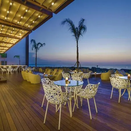 Concorde Luxury & Casino & Convention & 5*