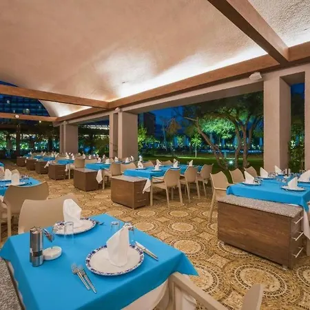 Concorde Luxury & Casino & Convention & Hotel 5*