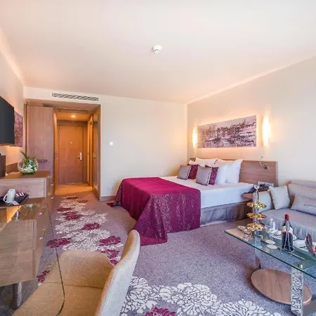 Concorde Luxury & Casino & Convention & 5* Gazimağusa