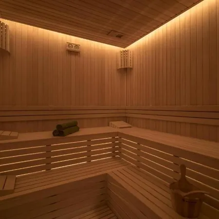 Concorde Luxury & Casino & Convention & 5*