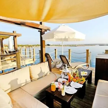 Otel Concorde Luxury & Casino & Convention &